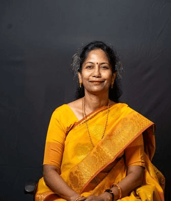 Framed crop of Sucheta-4.jpg